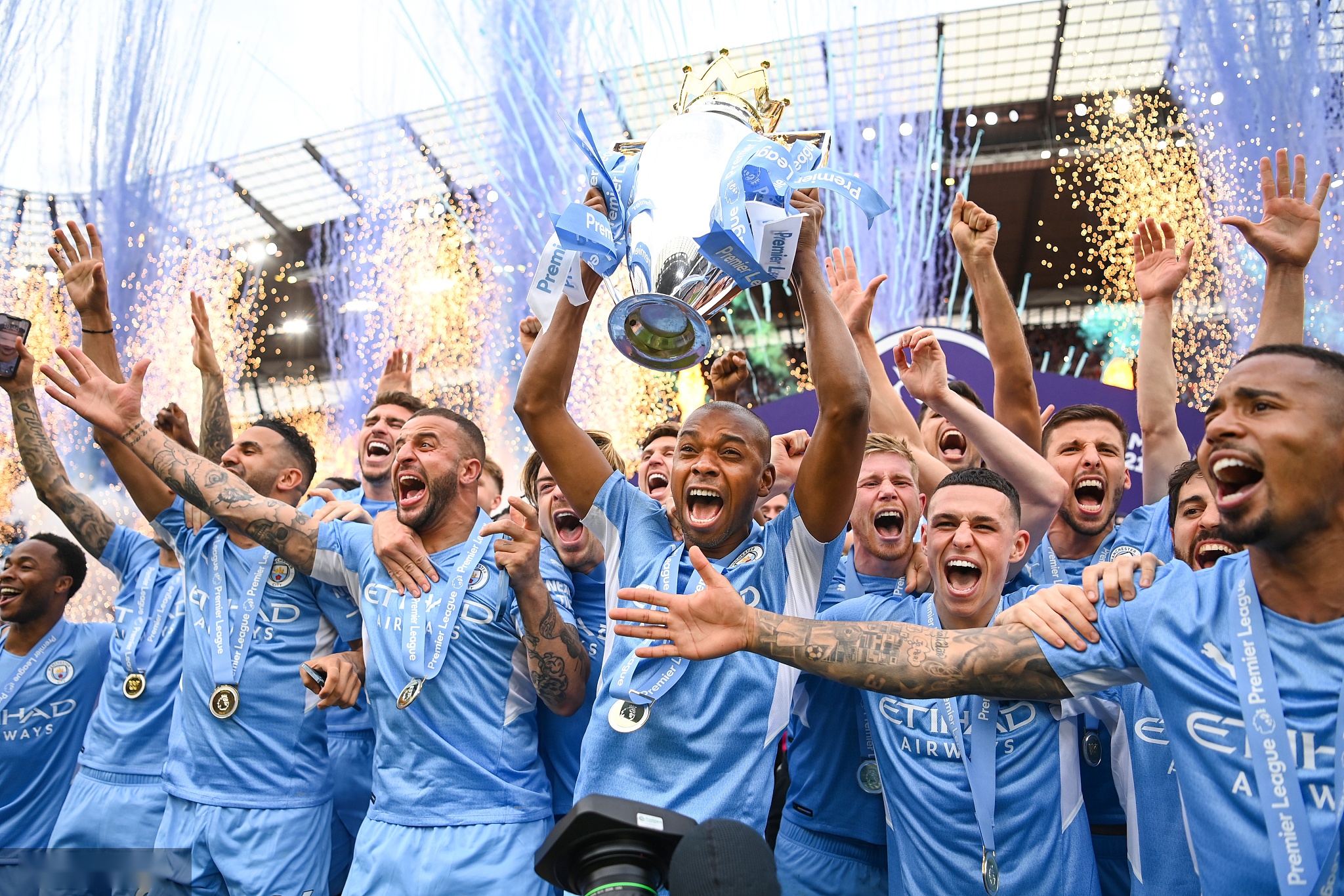 上的角逐 上的角逐